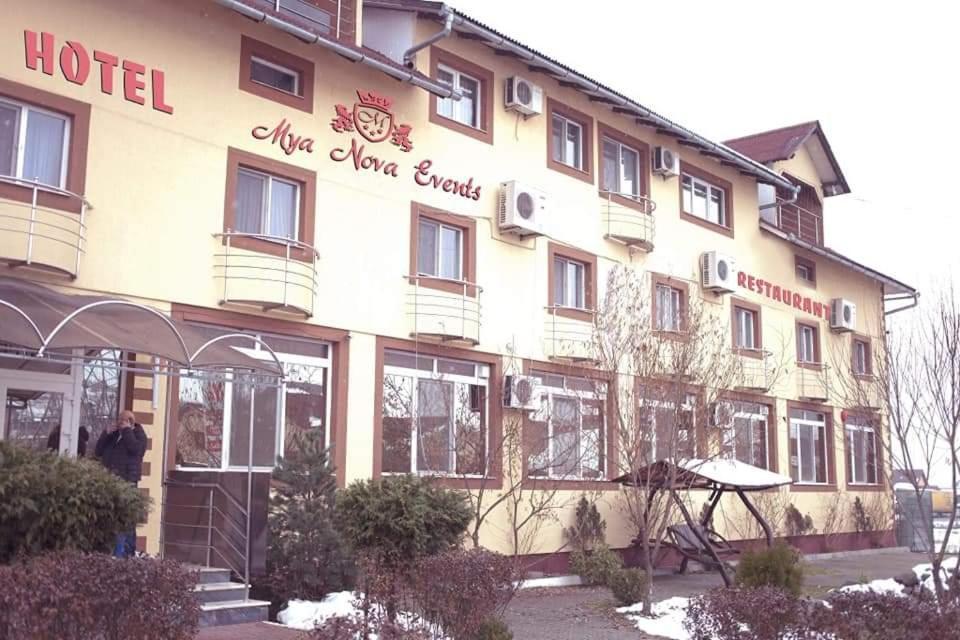Hotel Mya Bistriţa Exterior foto